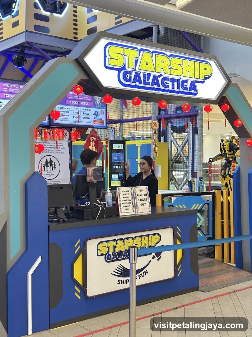Starship Galatica