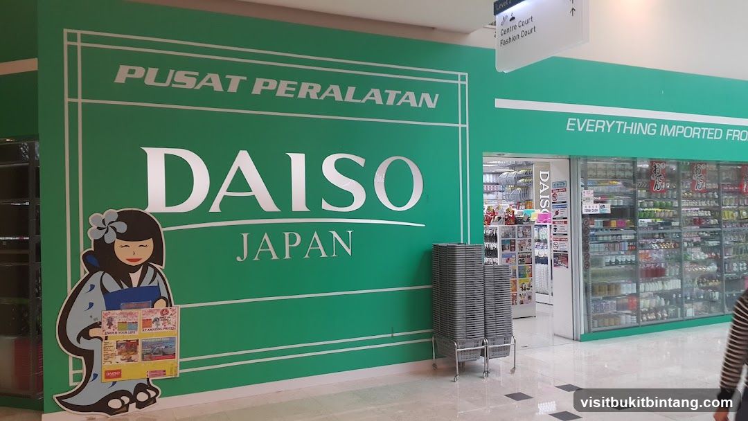 DAISO The Curve