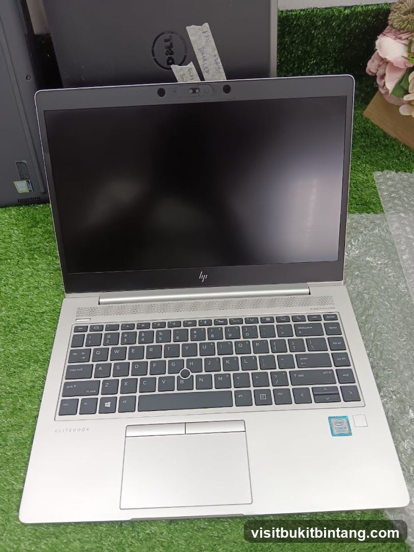 Laptop Computer