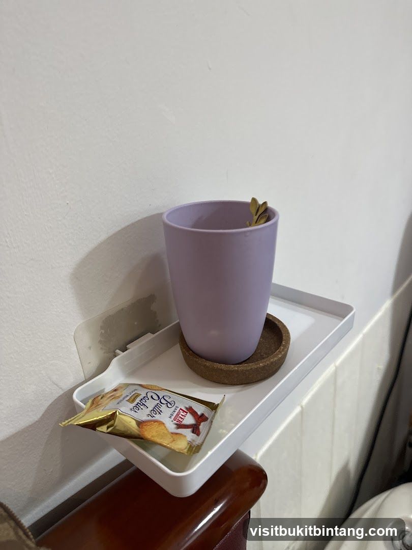 Cup and Cookies