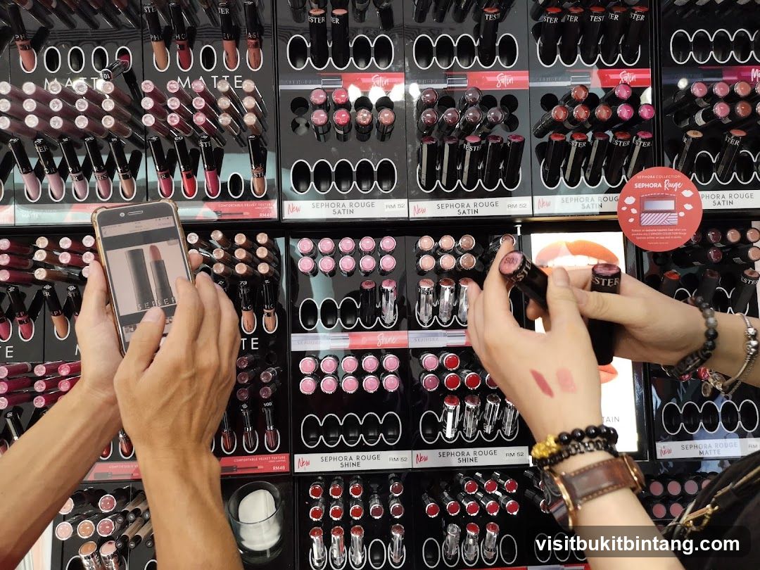 Lipstick Display