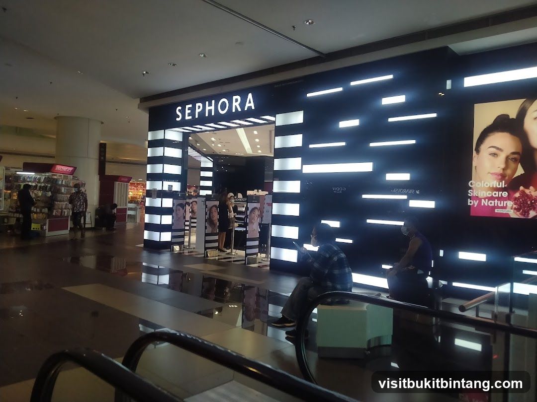 Sephora Storefront