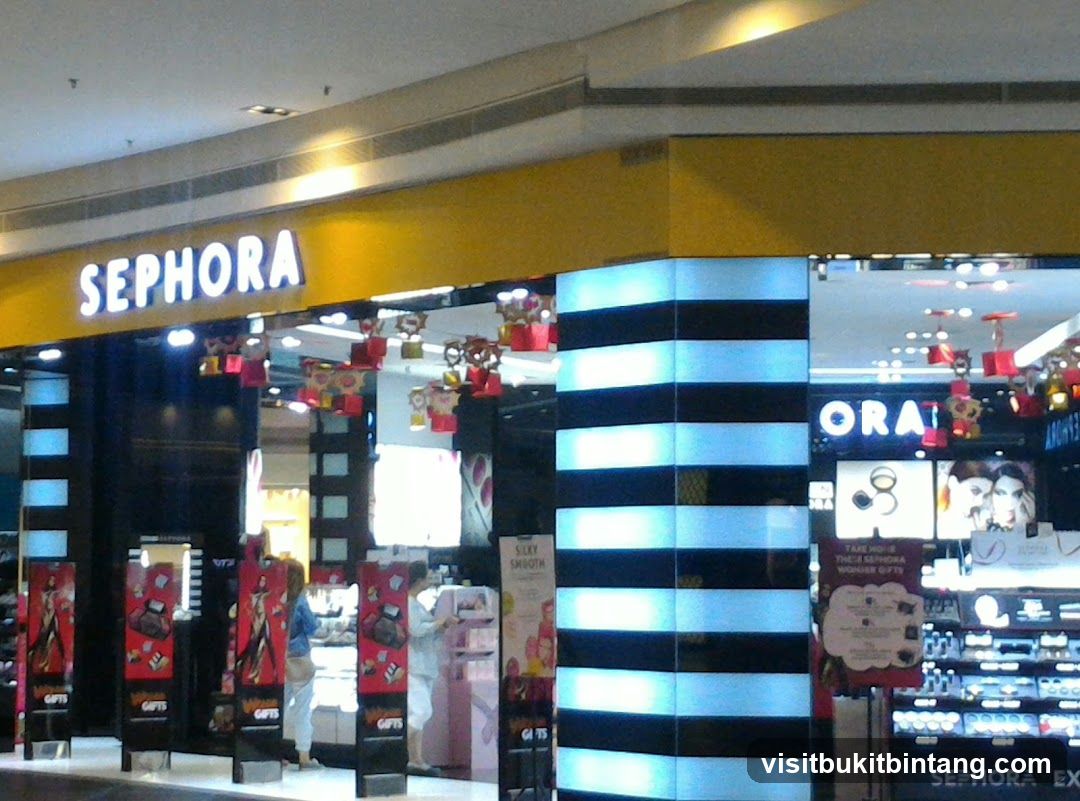 Sephora Storefront