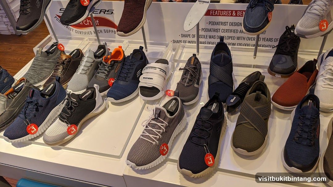 Skechers Shoes Display