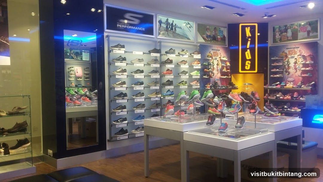 Skechers Store Interior