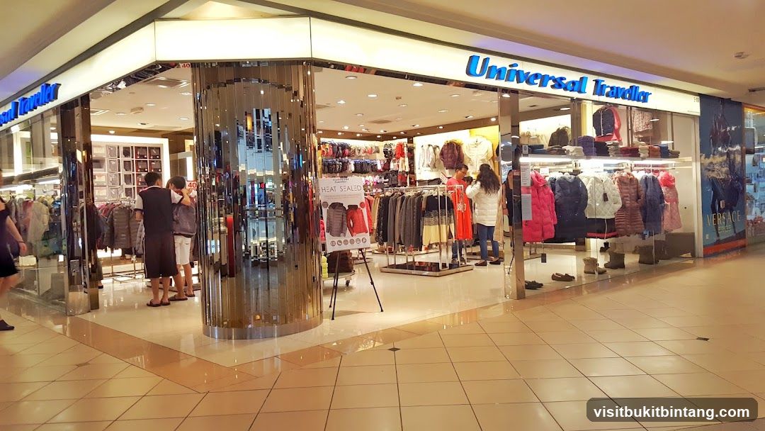 Universal Traveller - Mid Valley Megamall