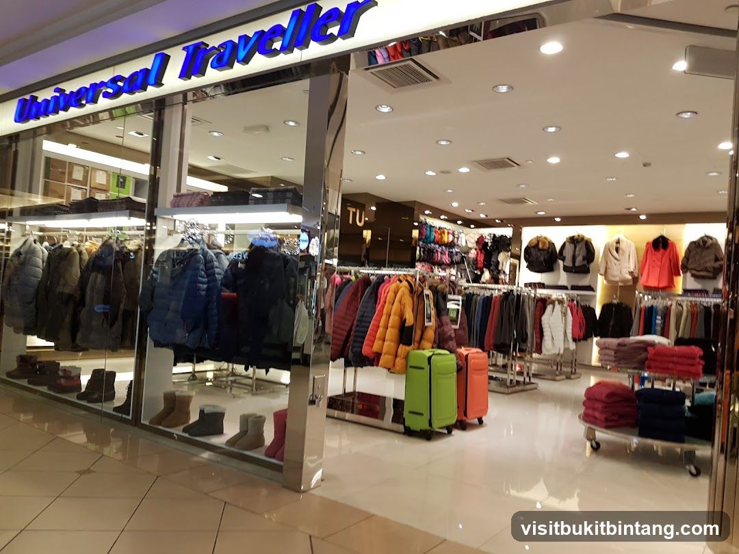 Universal Traveller - Mid Valley Megamall