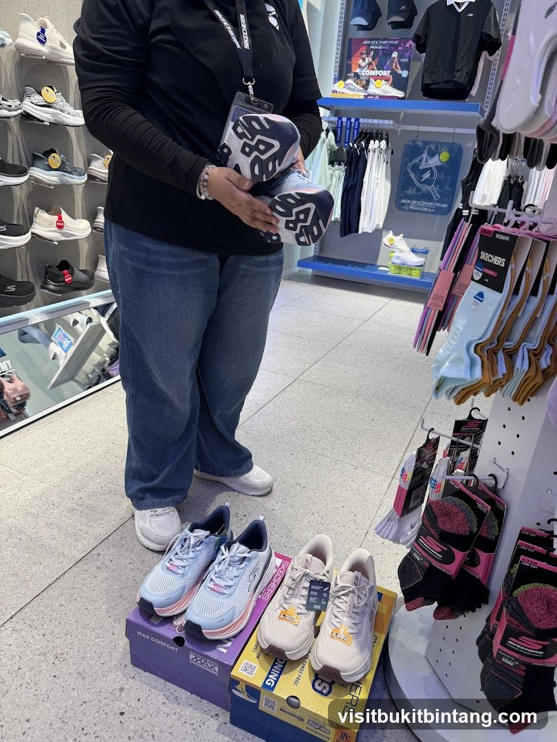 Skechers Store Interior
