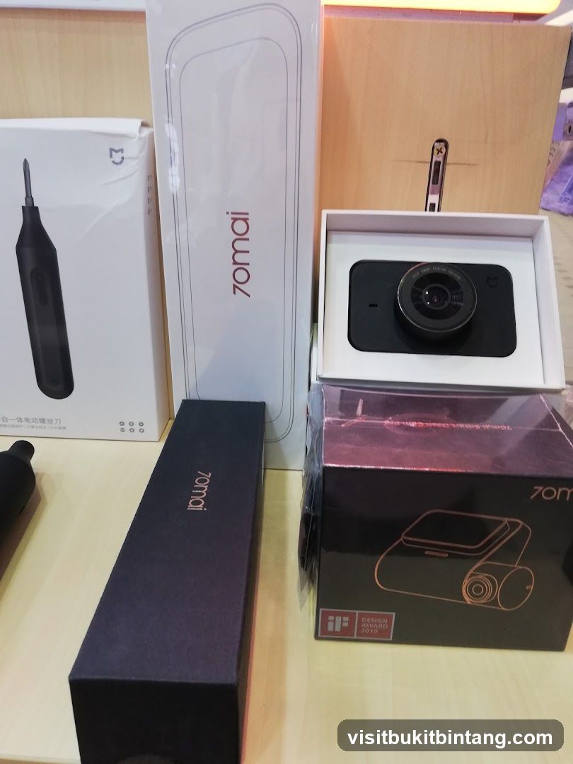 Various electronic devices and their packaging