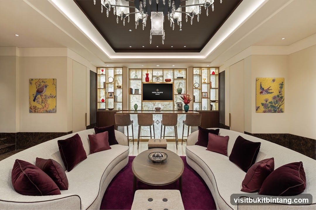 Luxurious Lounge Area with Bar
