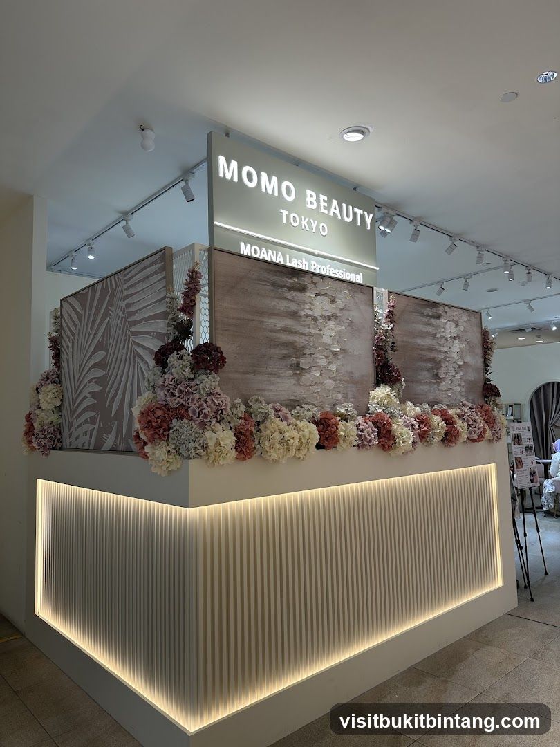 Momo Beauty Tokyo Reception Area