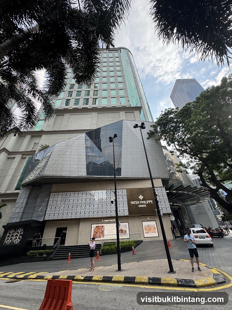 Patek Philippe Storefront