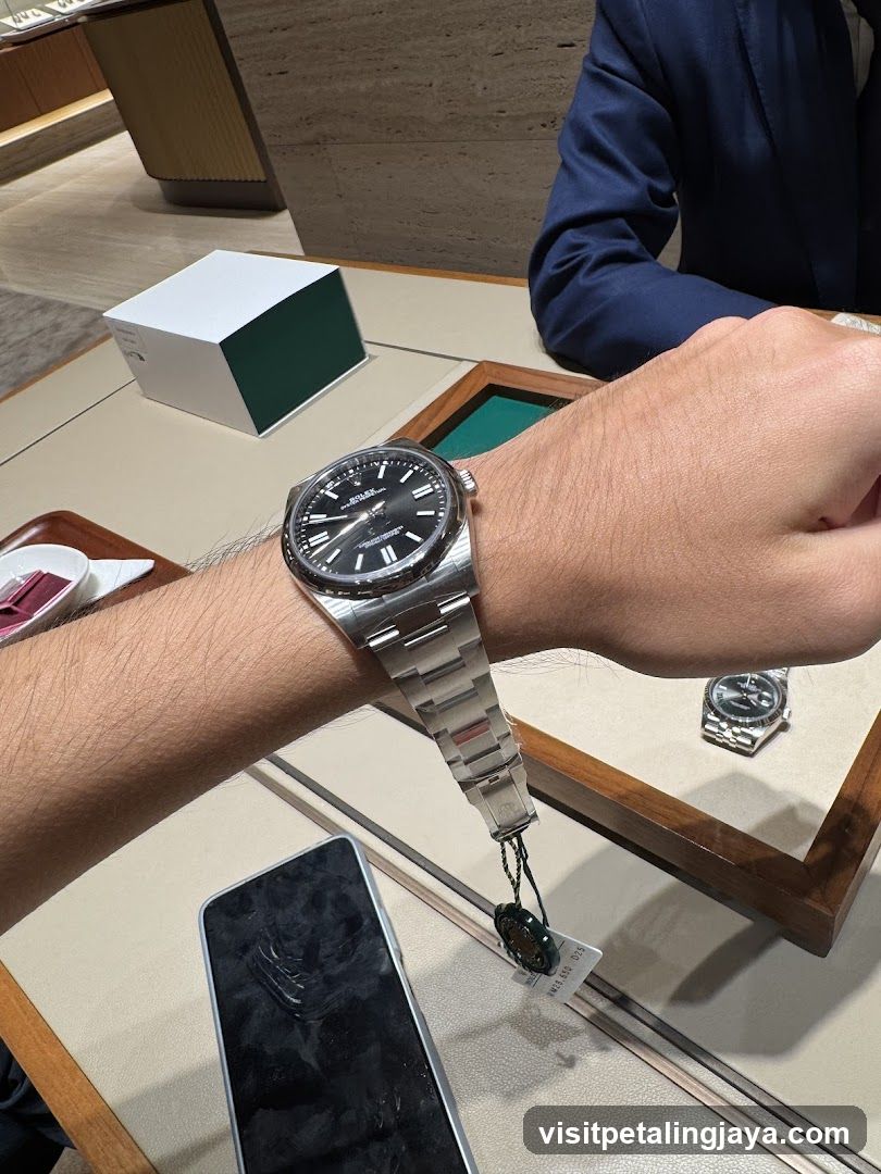Watch Display Interior