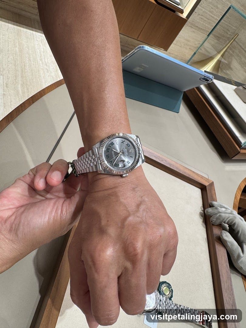 Watch Display Interior