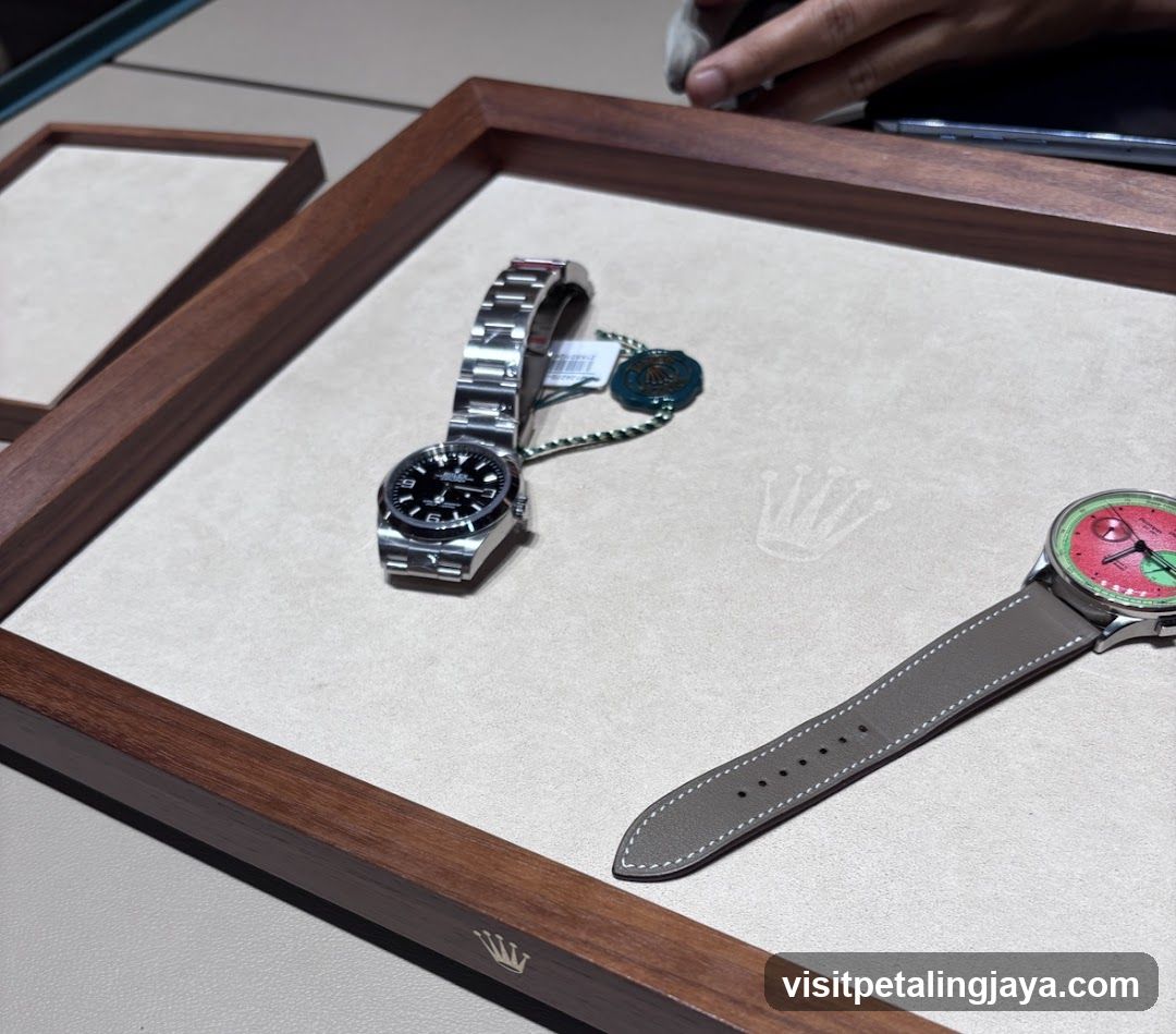 Watch Display Tray