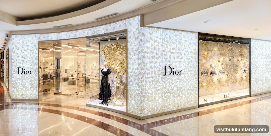 Dior Storefront