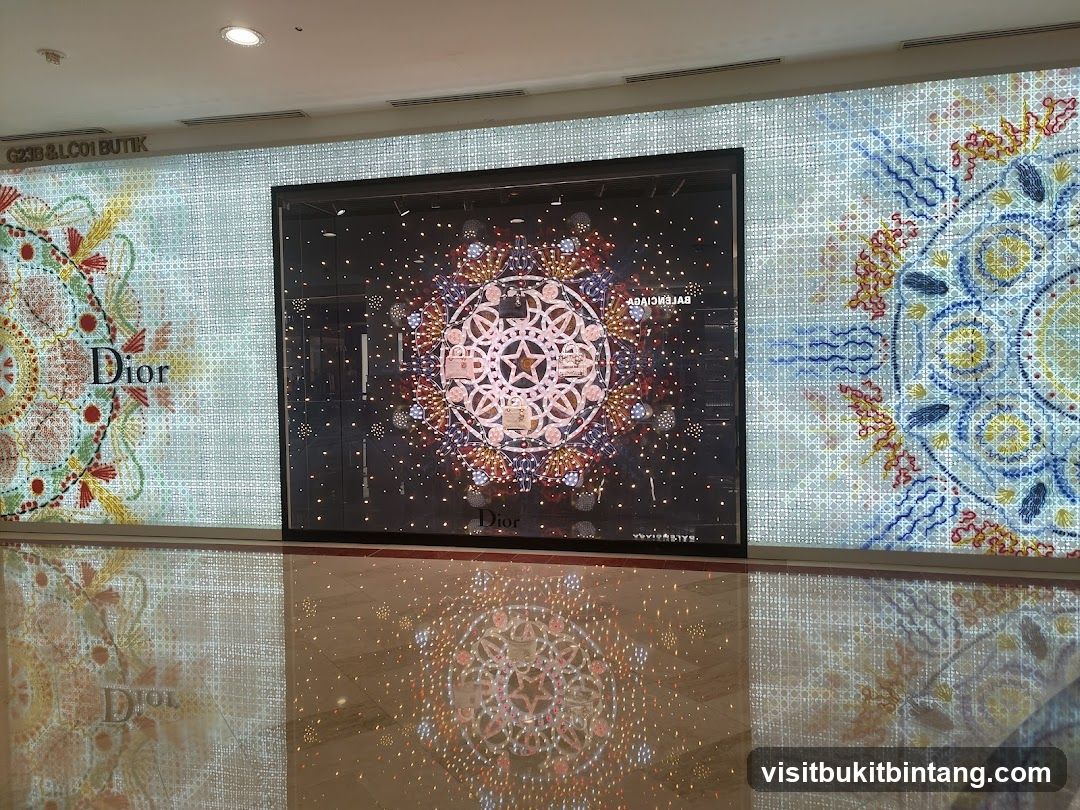 Dior Storefront Display