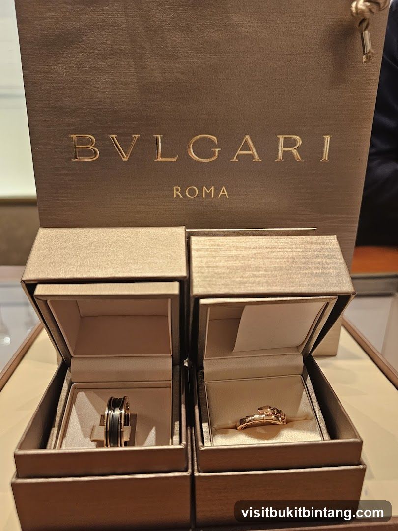 BVLGARI Rings Display