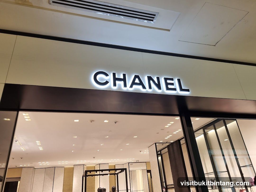 Chanel Storefront