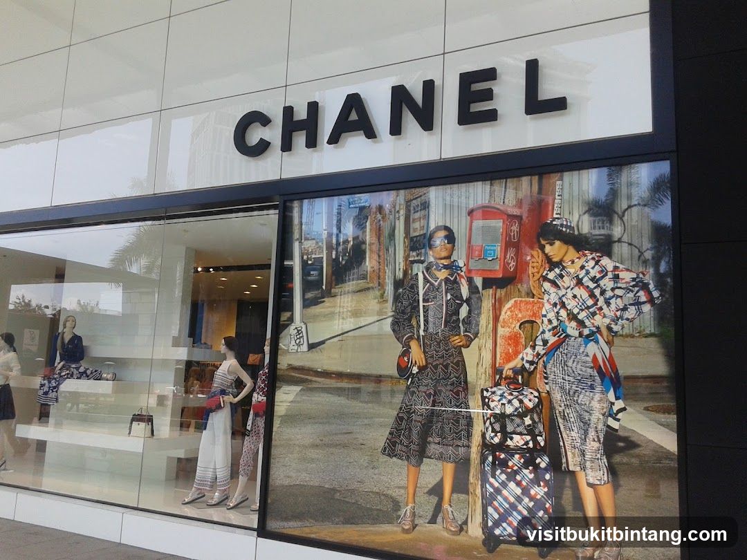 Chanel Storefront