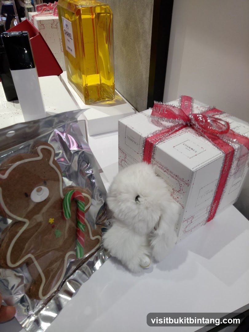 Chanel Holiday Display