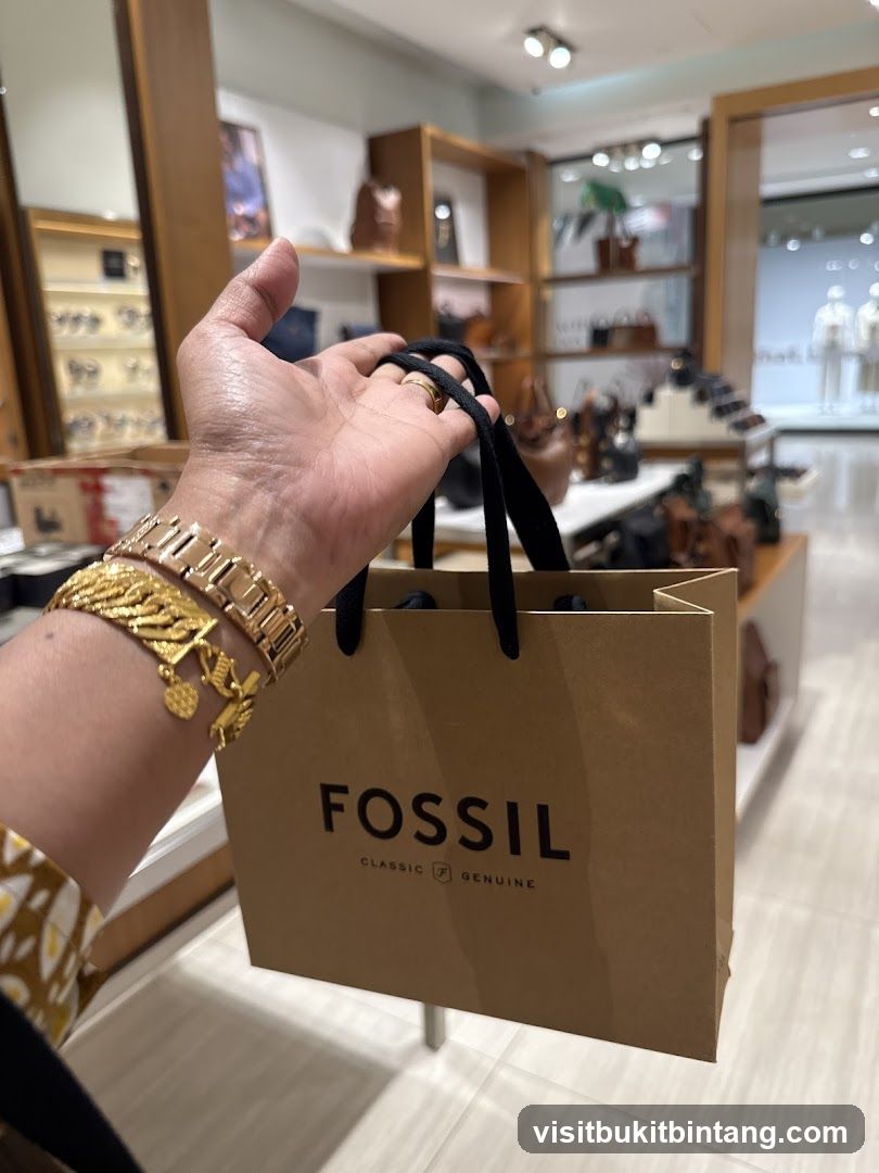 Fossil Shopping Bag