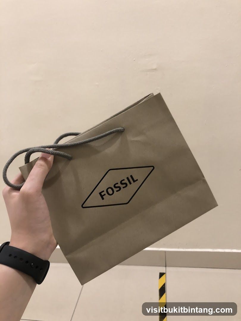 Fossil Shopping Bag