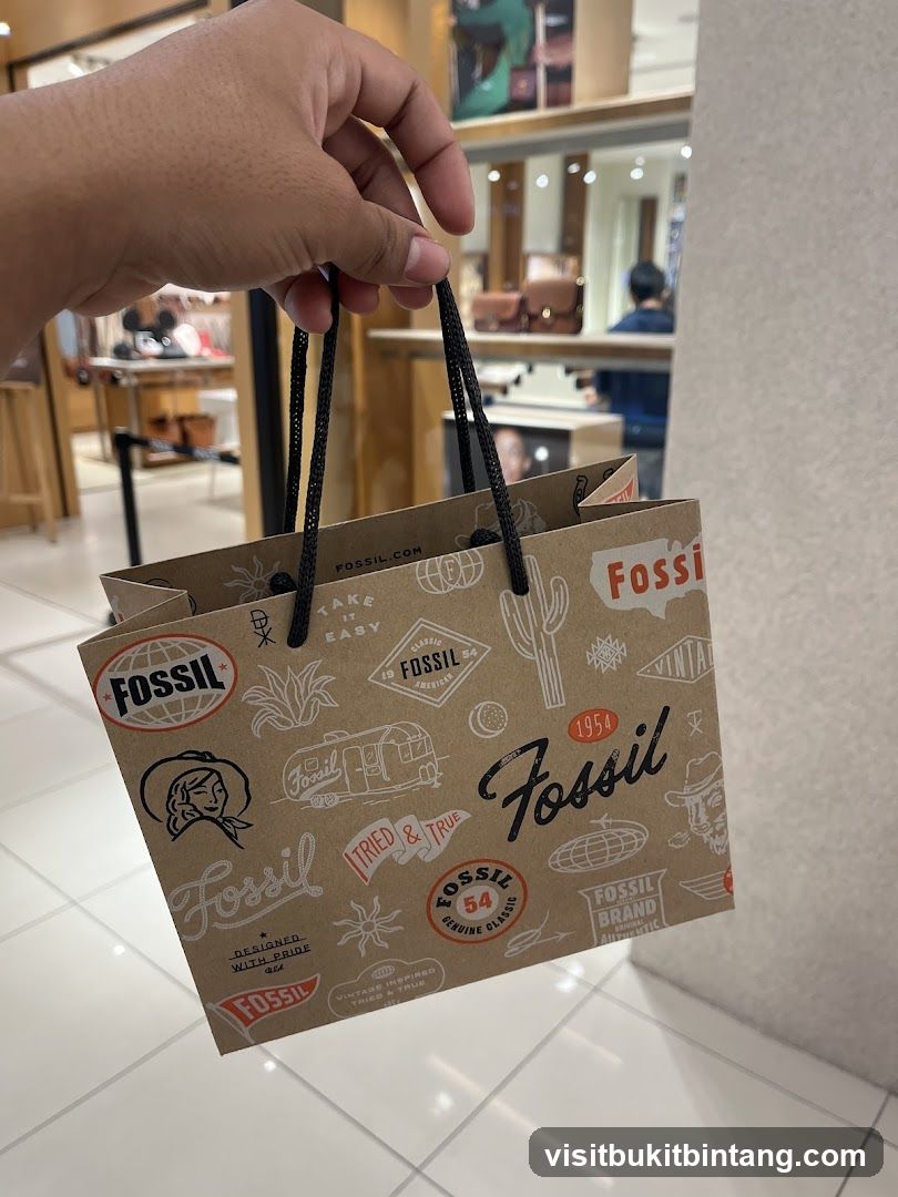 Fossil Shopping Bag
