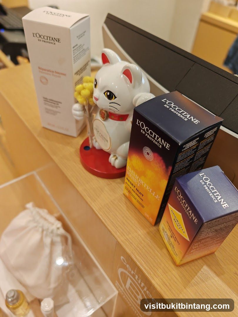 L'Occitane Products and Maneki-neko