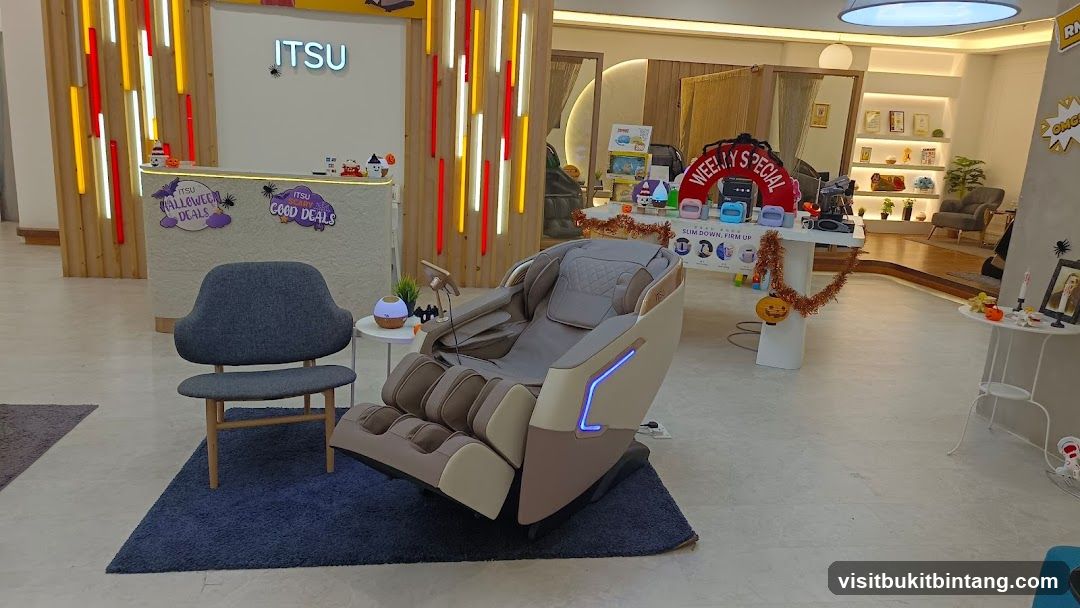 ITSU Massage Chair Display