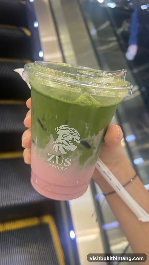 Matcha and Strawberry Drink