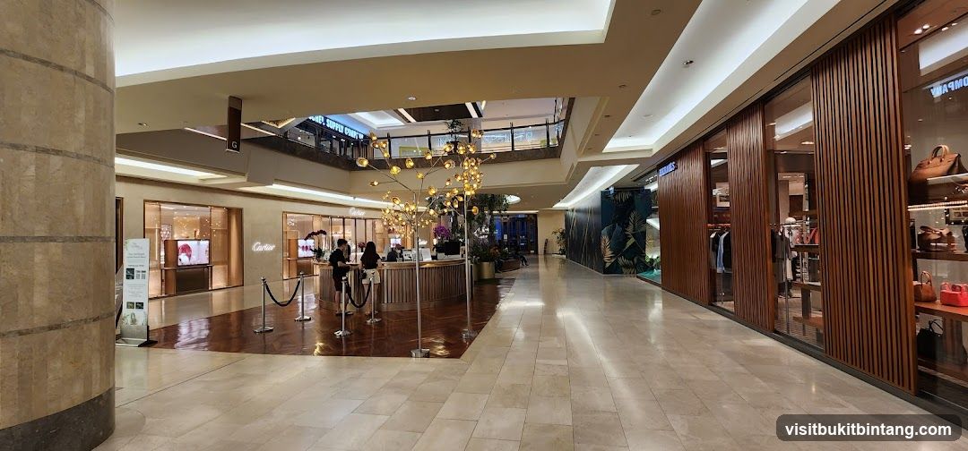Luxury Mall Interior
