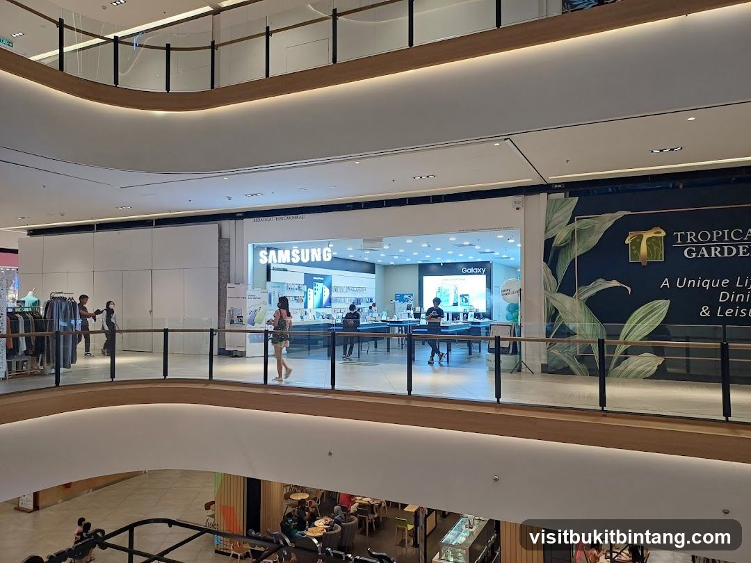 Samsung Premium Store - IOI Mall Damansara