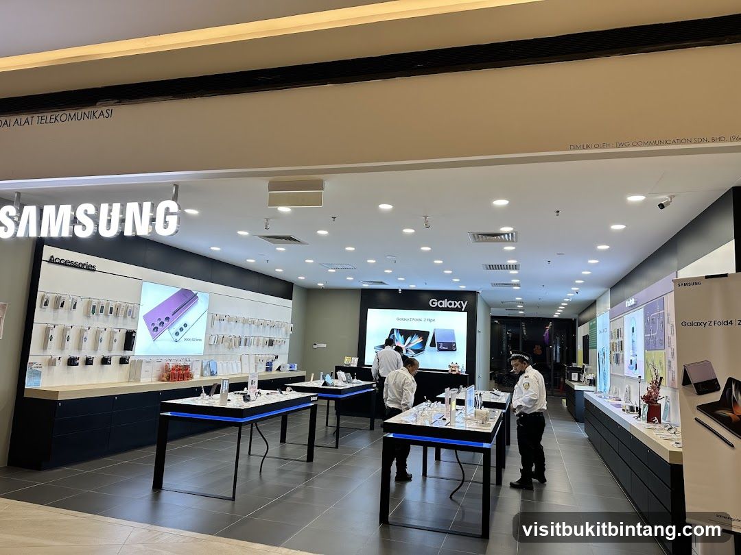 Samsung Store Interior