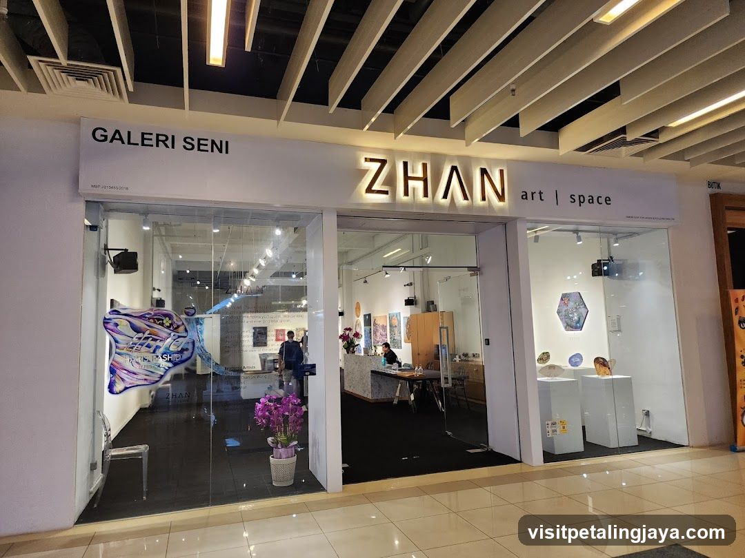 ZHAN Art | Space