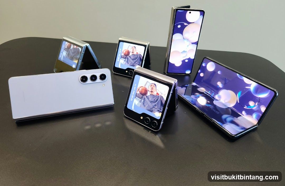 Foldable Smartphones