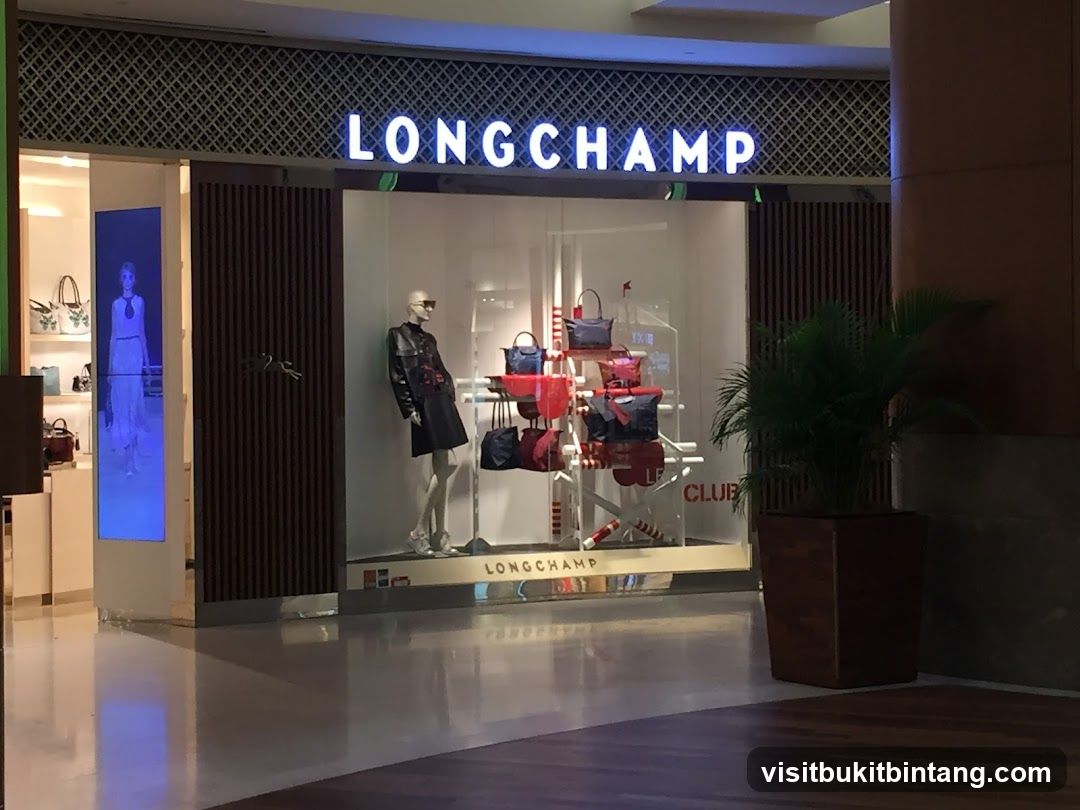 Longchamp Storefront