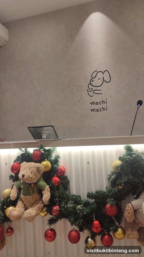 Christmas Decorations with Teddy Bears