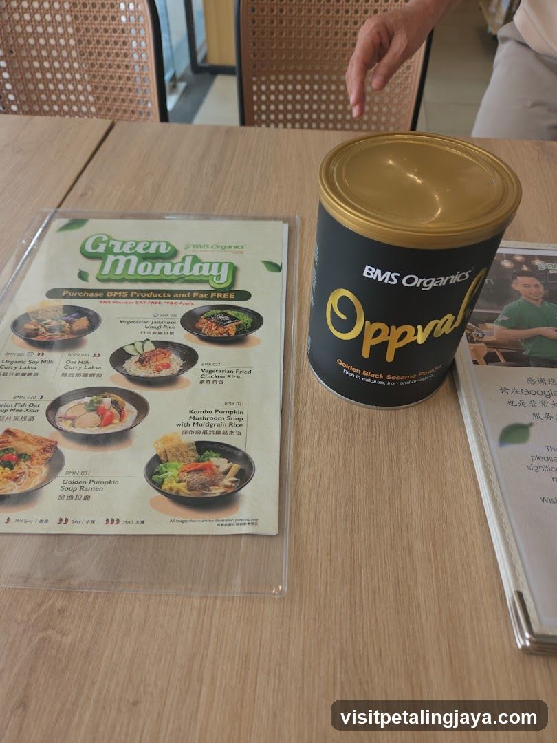 BMS Organics Oppval Product and Menu Display
