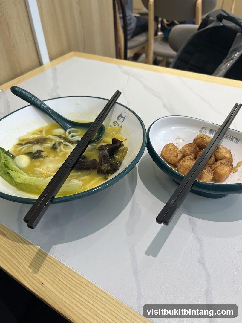 Sour Little 7酸小七Atria Shopping Mall