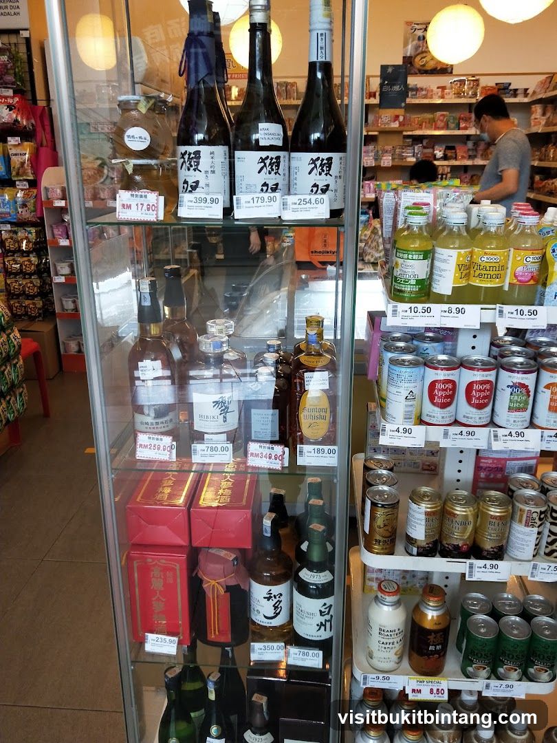 Alcohol and Beverages Display