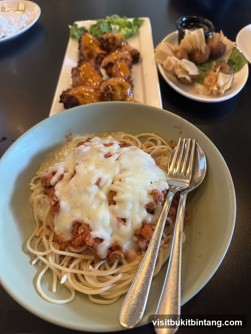 Spaghetti with Meat Sauce and Appetizers