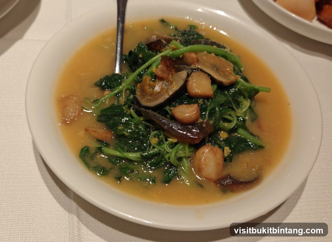 Vegetable Dish with Mushrooms and Scallops