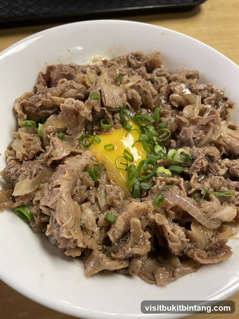 Beef Bowl with Egg Yolk