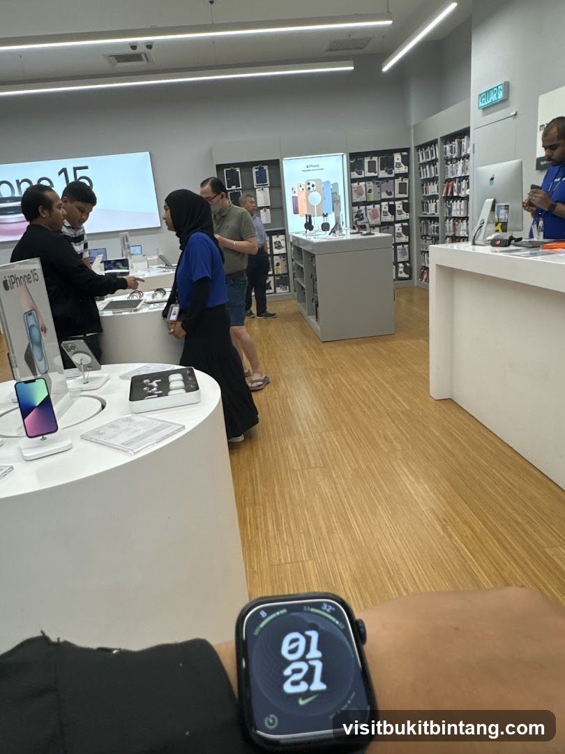 Apple Store Interior