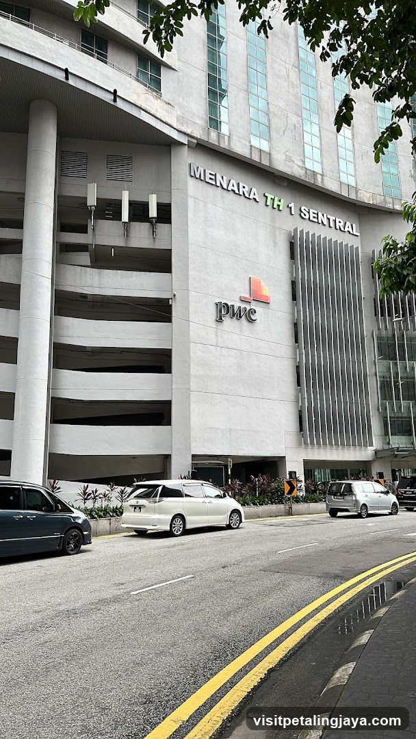 Menara TH 1 Sentral Building Exterior