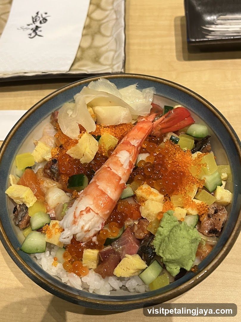 Sushi Bowl with Shrimp and Tuna