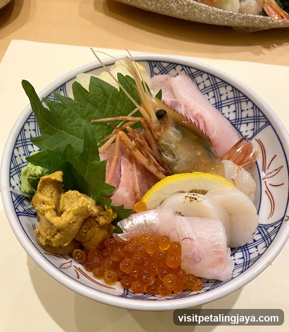 Sashimi Bowl with Seafood and Roe