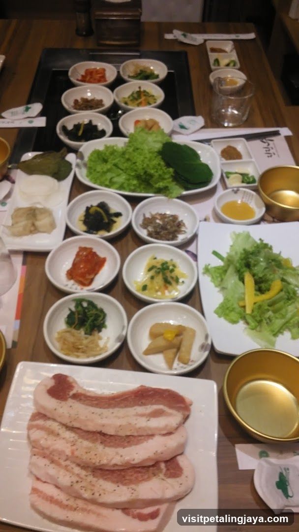 Korean BBQ Table Setting