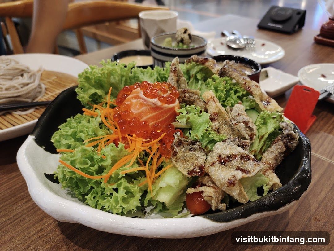 Salmon and Ikura Salad